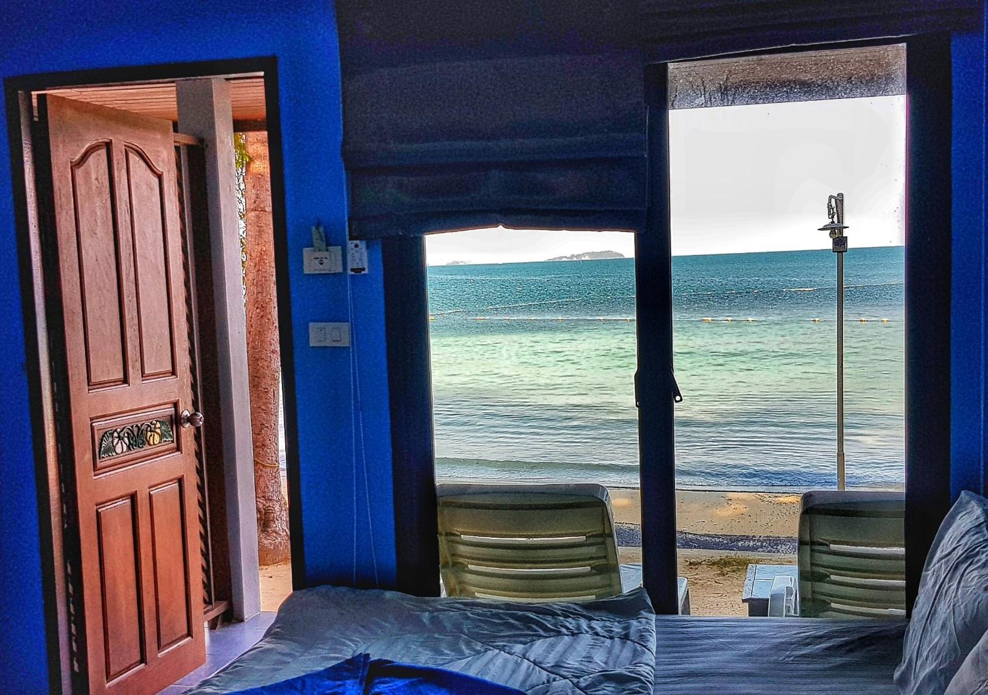 Hotel ลุงดำฮัทบีช Koh Samet Exterior foto