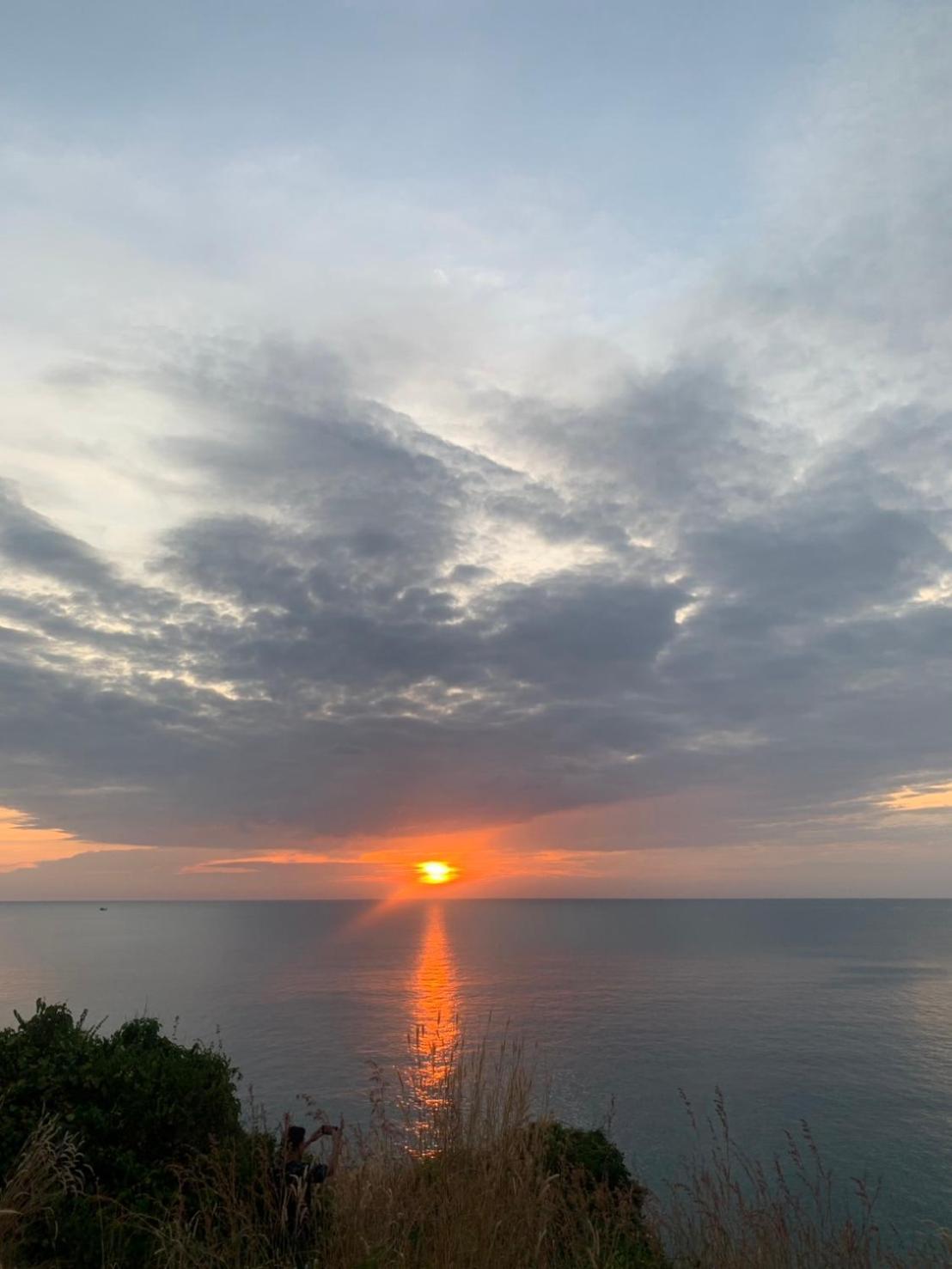 Hotel ลุงดำฮัทบีช Koh Samet Exterior foto